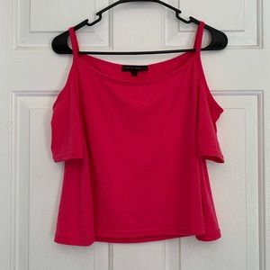 🌻cold shoulder top